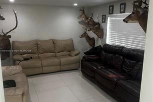 630 W 50th Pl - Photo 9