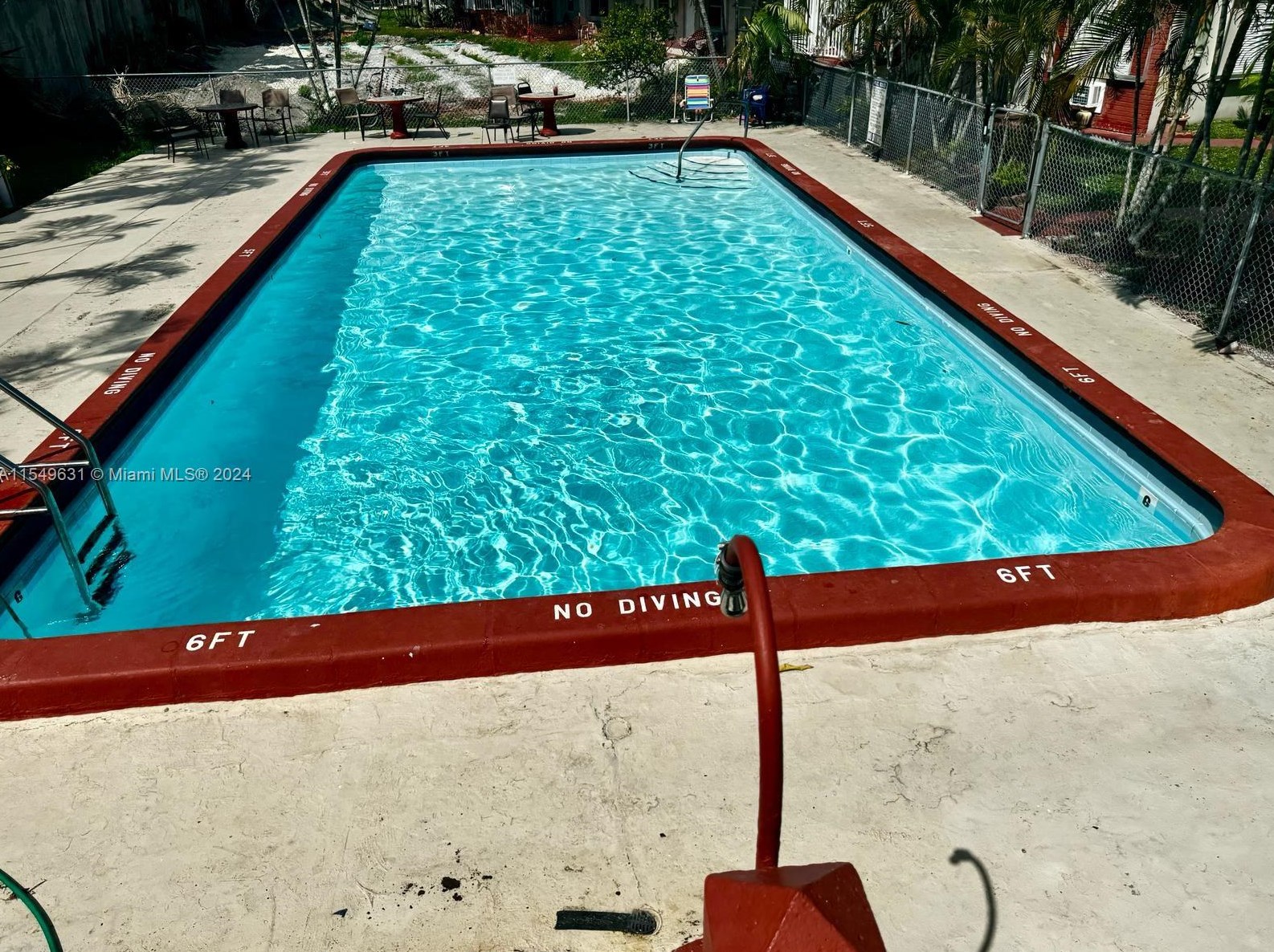 2915 Plunkett St, Hollywood FL 33020-5655 exterior