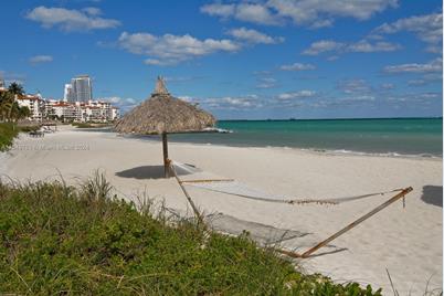 2442 Fisher Island Dr #5402, Miami Beach, FL 33109 - Photo 51