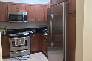 8390 SW 72nd Ave - Photo 5