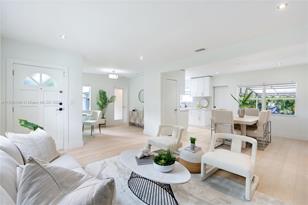 5 NW 107th St - Photo 7