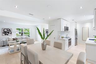 5 NW 107th St - Photo 11