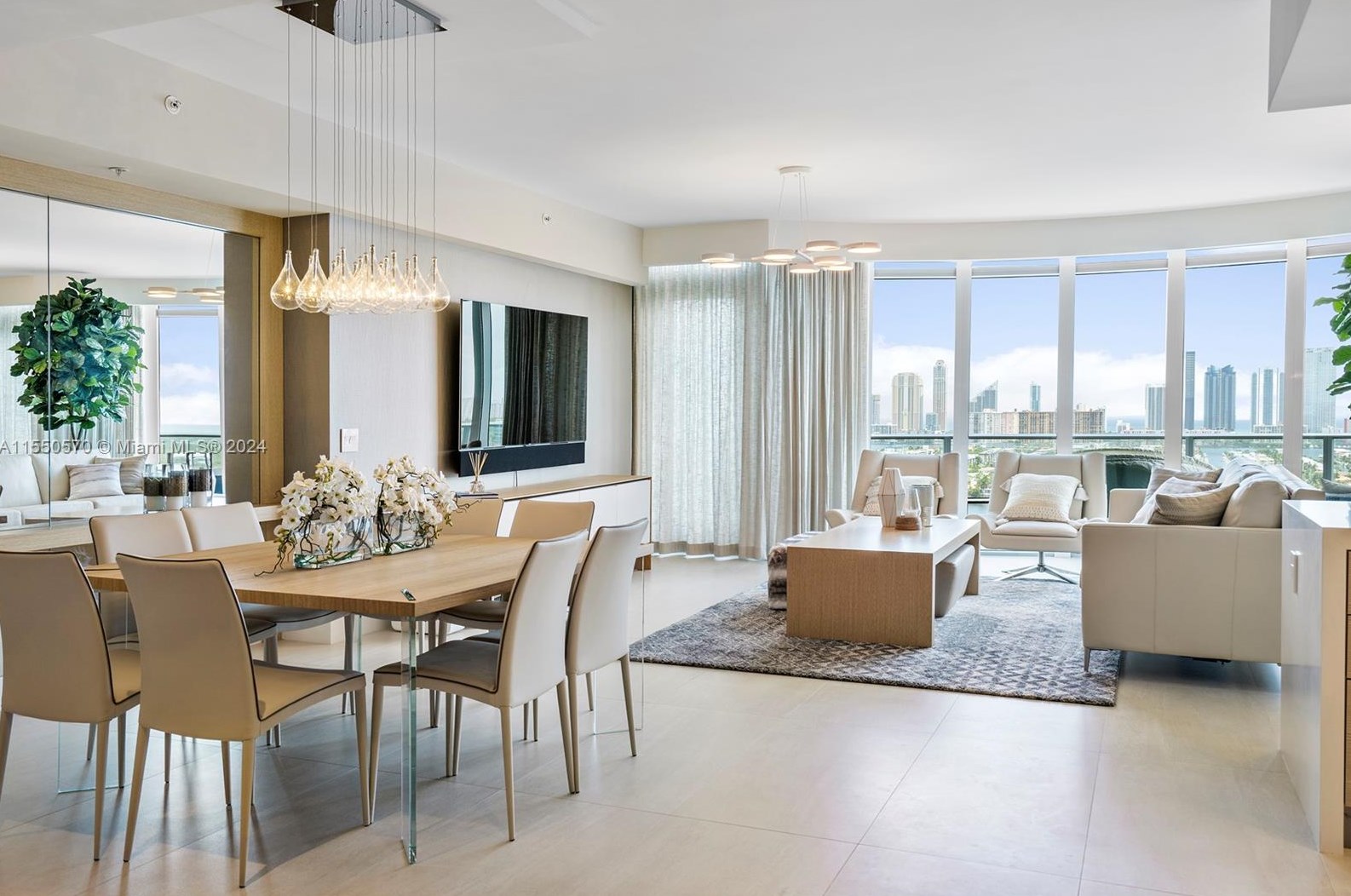 17111 Biscayne Blvd, Miami FL 33160 exterior