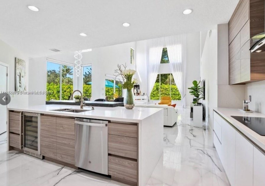 18611 41 St, Hollywood FL 33029-2769 exterior