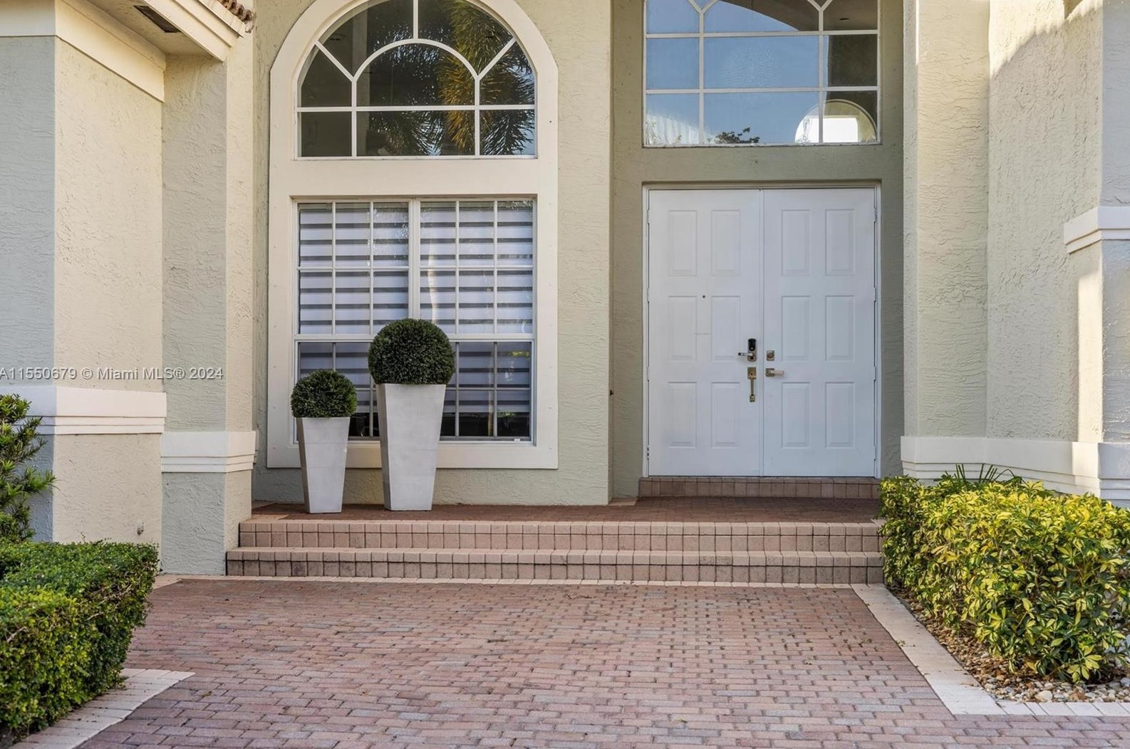 18611 41 St, Hollywood FL 33029-2769 exterior