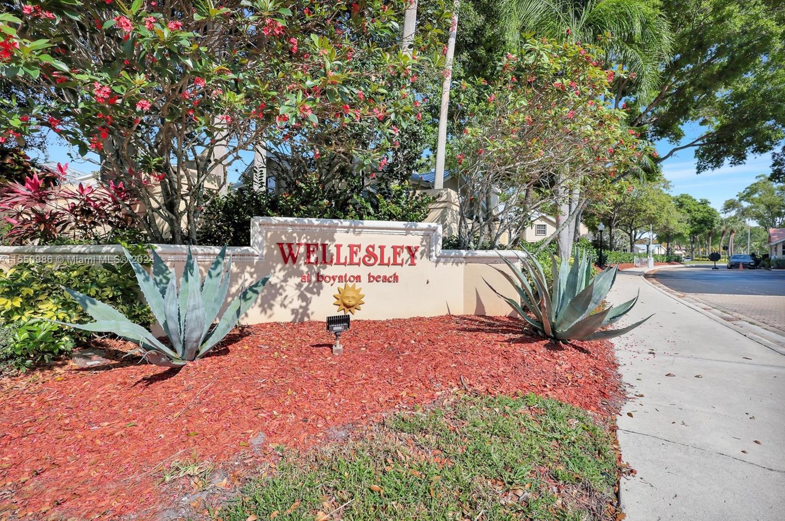 3604 Medford Ct, Boynton Beach FL  33436-9060 exterior