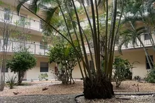 2871 Somerset Dr, Lauderdale Lakes, FL 33311 - Photo 1