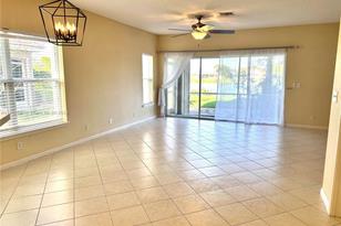 7337 Smithbrooke Dr - Photo 3