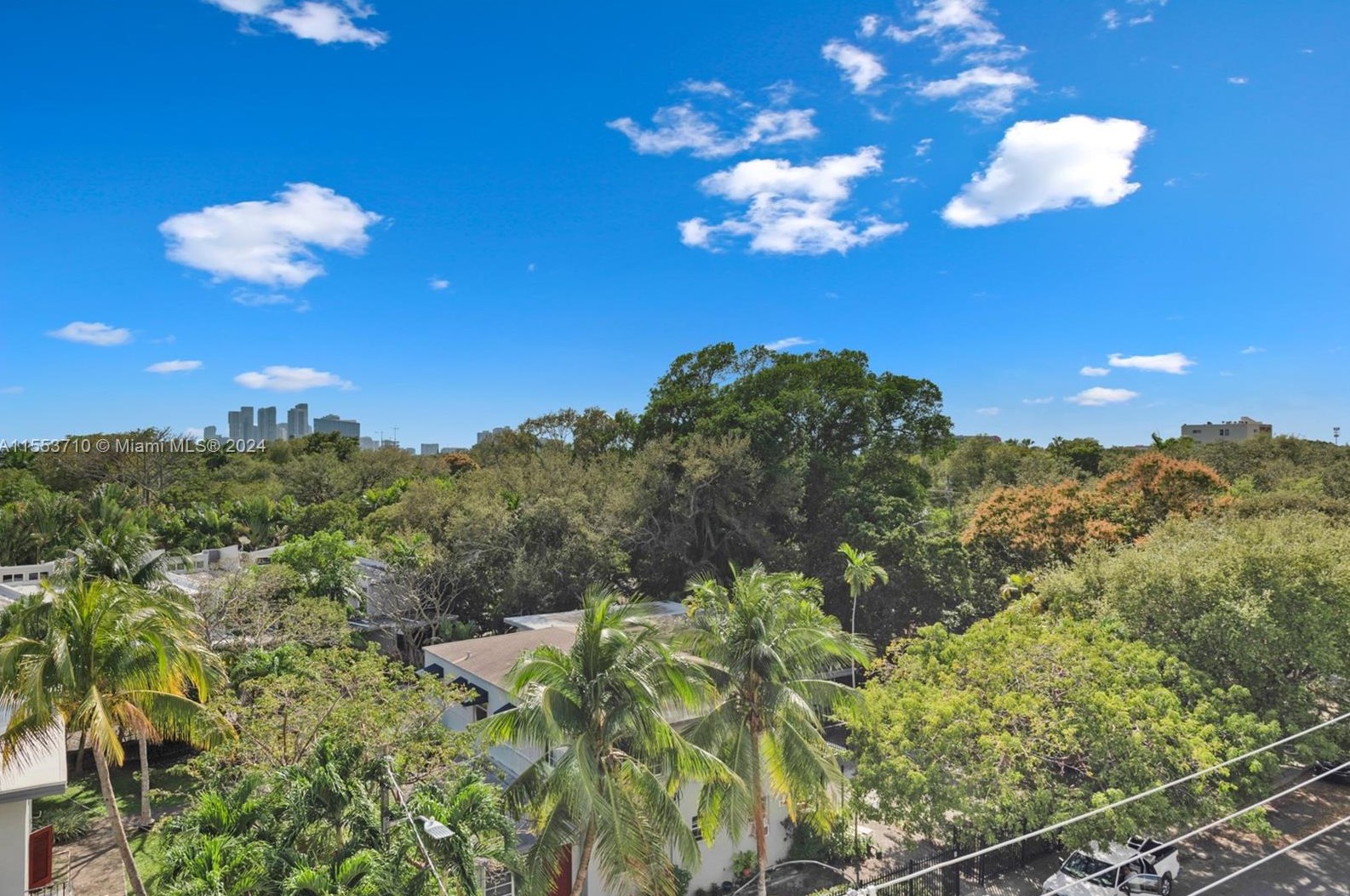 720 62nd St, Miami FL 33138-6332 exterior