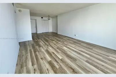 100 Bayview Dr #1418, Sunny Isles Beach, FL 33160 - Photo 15