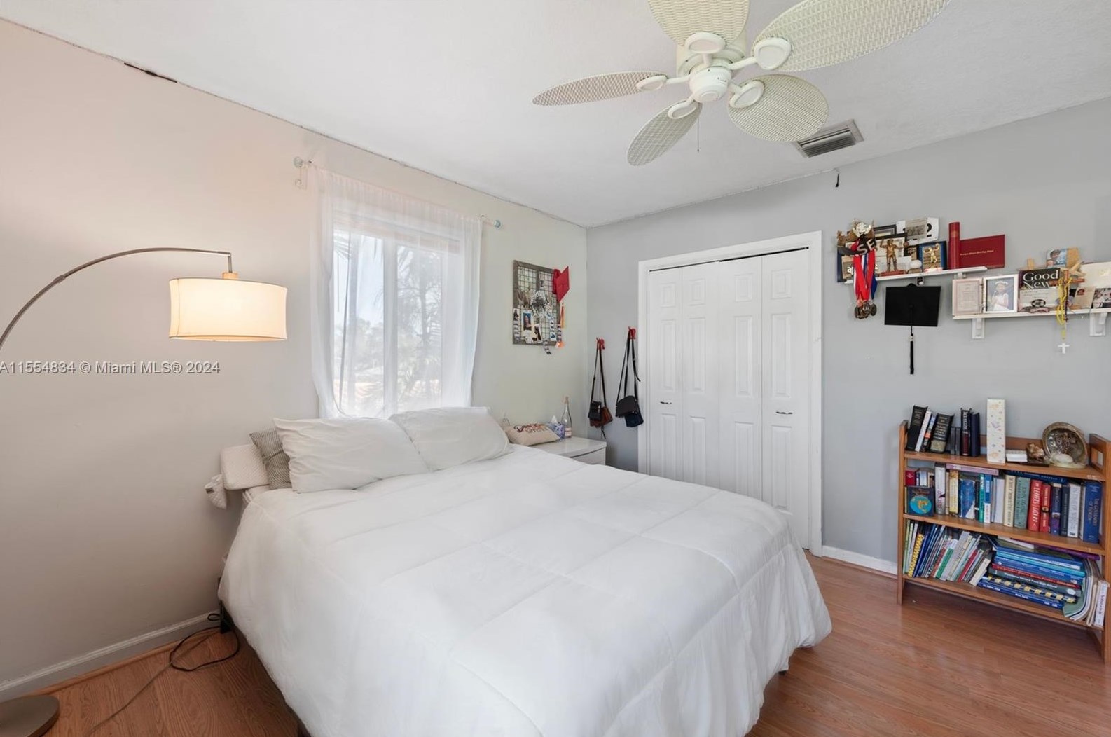 1238 98 St, Miami FL 33138-2562 exterior