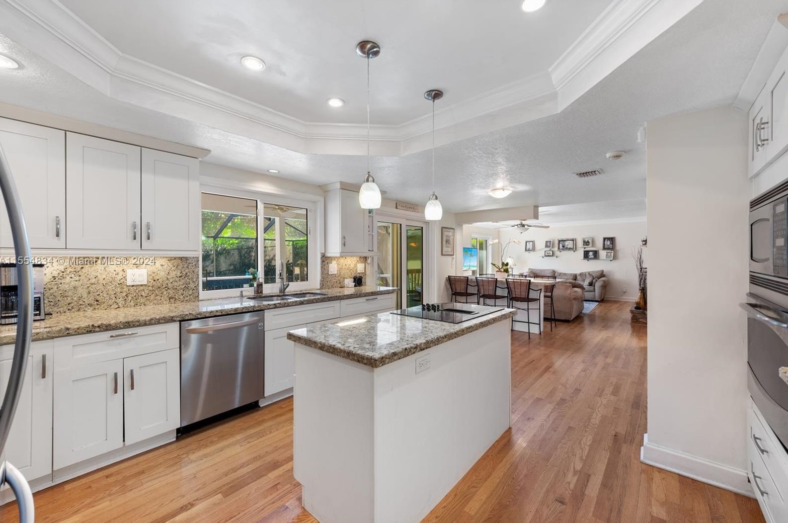 1238 98 St, Miami FL 33138-2562 exterior