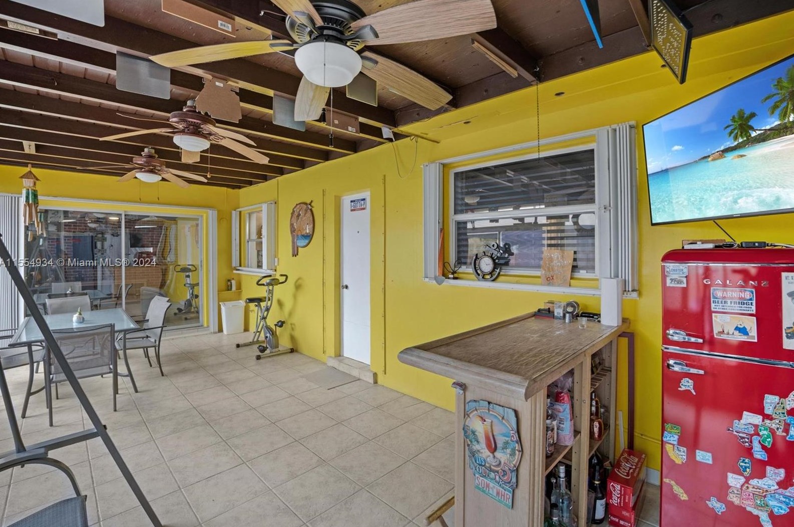 430 76th Ave, Hollywood FL 33024-1576 exterior