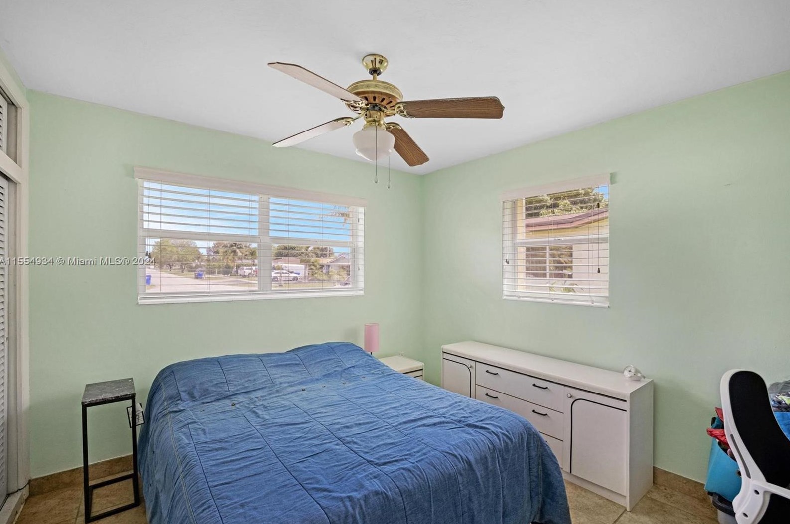 430 76th Ave, Hollywood FL 33024-1576 exterior