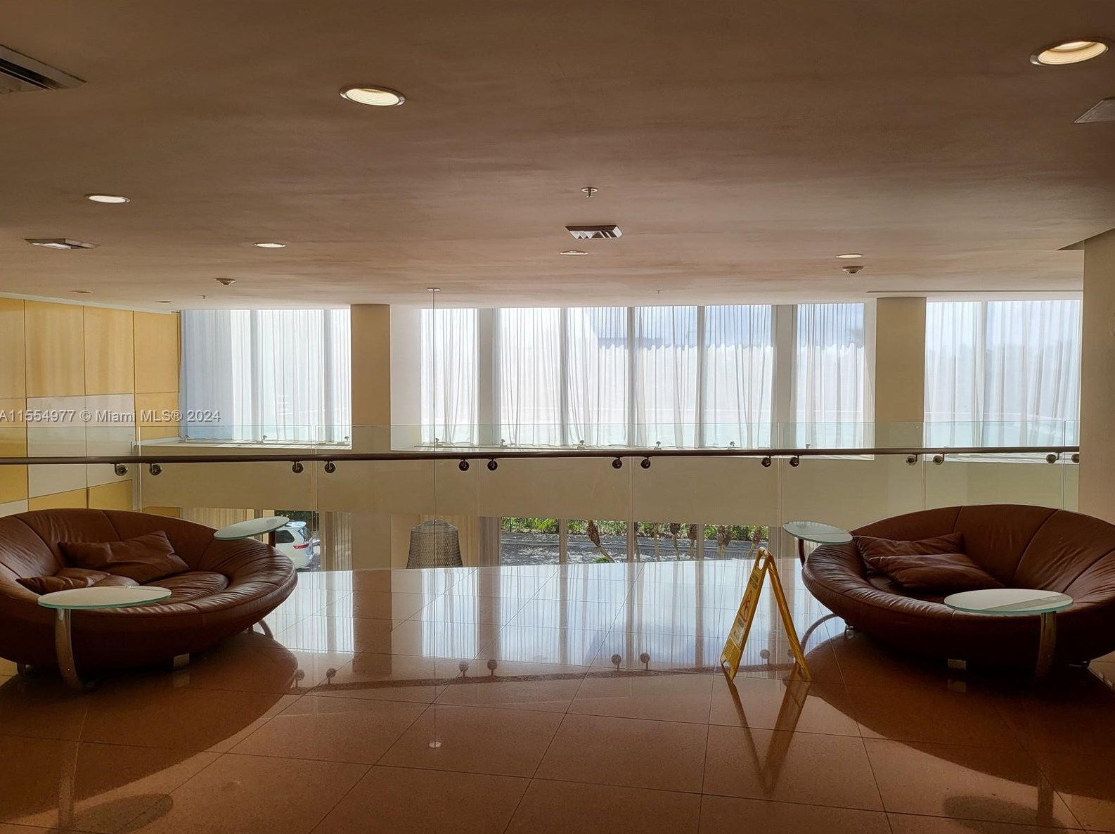 2775 187th St, Miami FL 33180-2912 exterior