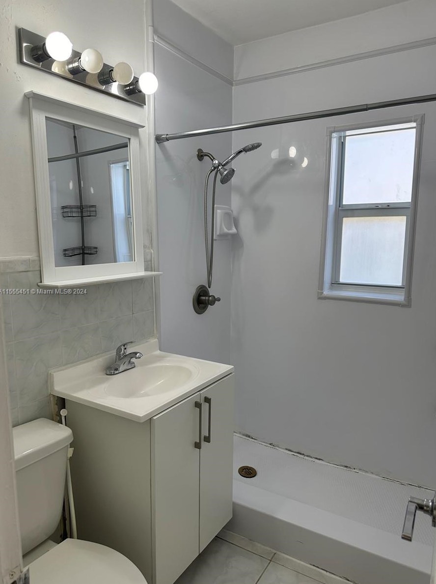 416 35th Ave, Miami FL 33133-3410 exterior