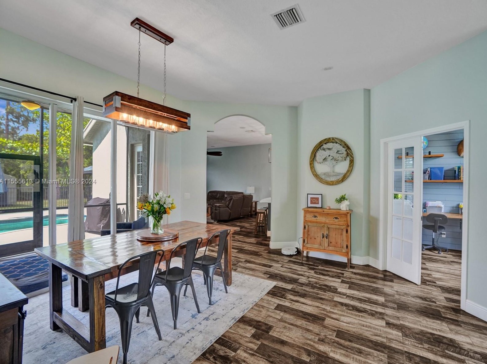 7397 Banyan Blvd, Town Of Loxahatchee Groves FL  33470-2762 exterior