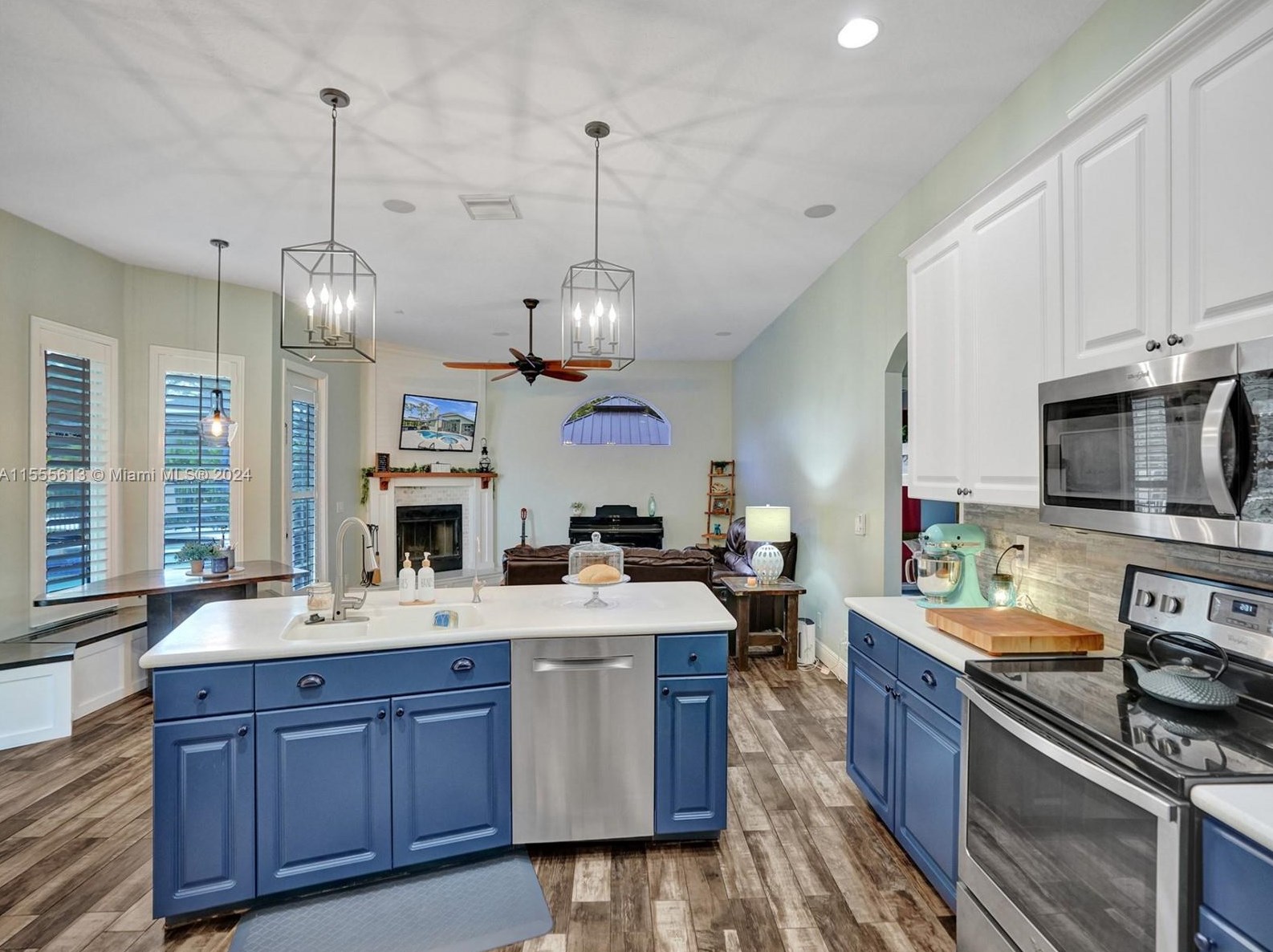 7397 Banyan Blvd, Town Of Loxahatchee Groves FL  33470-2762 exterior
