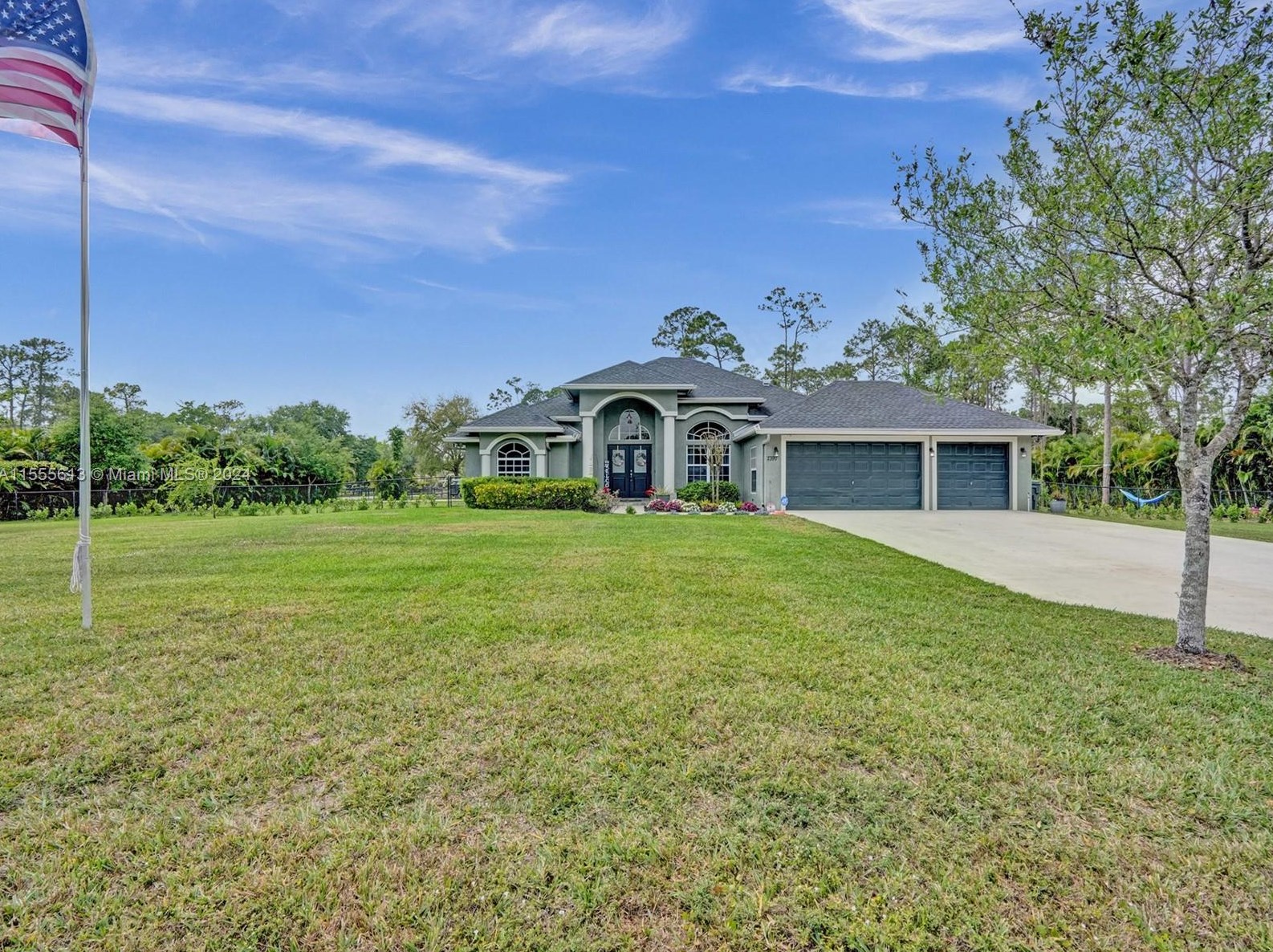 7397 Banyan Blvd, Town Of Loxahatchee Groves FL  33470-2762 exterior