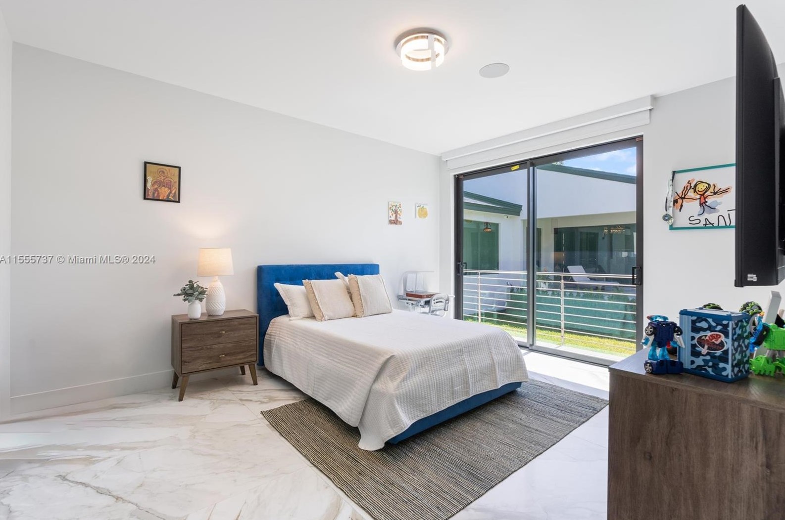 1245 94 St, Miami FL 33138-2947 exterior