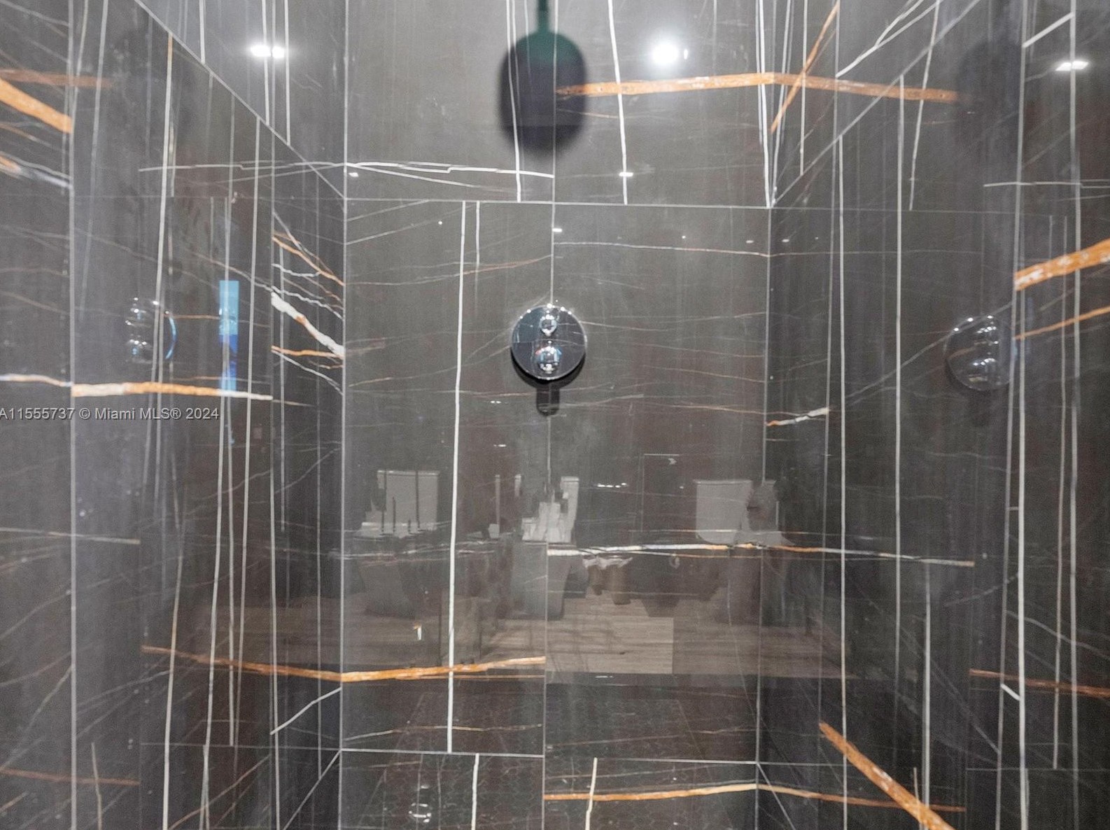 1245 94 St, Miami FL 33138-2947 exterior