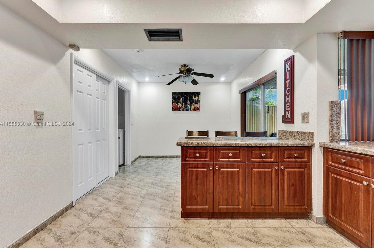 3417 Is Dr, Hollywood FL 33023-6423 exterior