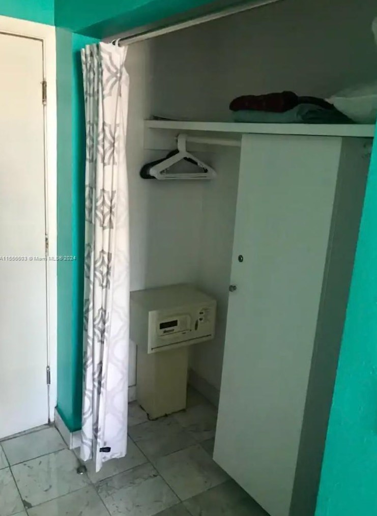 763 Pennsylvania Ave, Miami FL  33139-6116 exterior