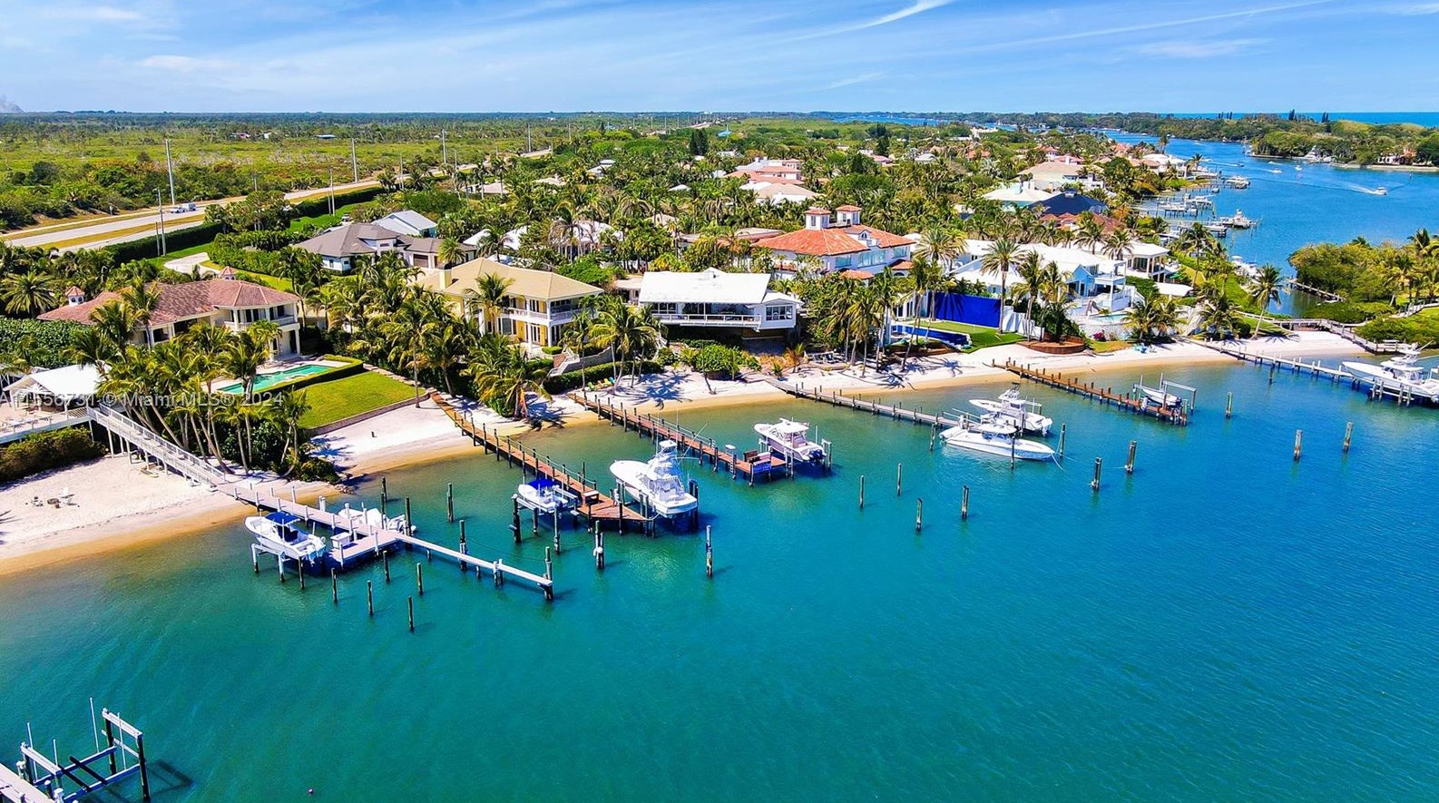 17581 Conch Bar Ave, Jupiter FL 33469-1709 exterior