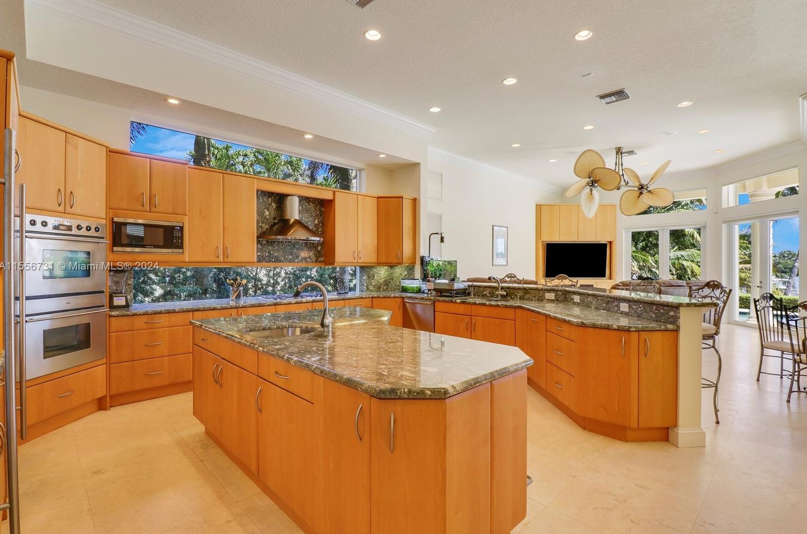 17581 Conch Bar Ave, Jupiter FL 33469-1709 exterior