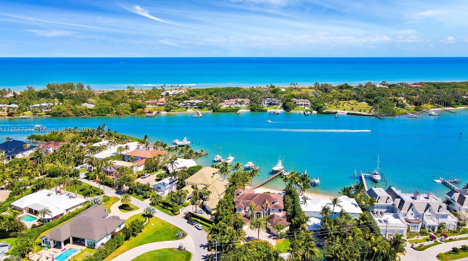 17581 Conch Bar Ave, Jupiter FL 33469-1709 exterior