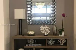 100 Lincoln Rd, Miami Beach, FL 33139 - Photo 23