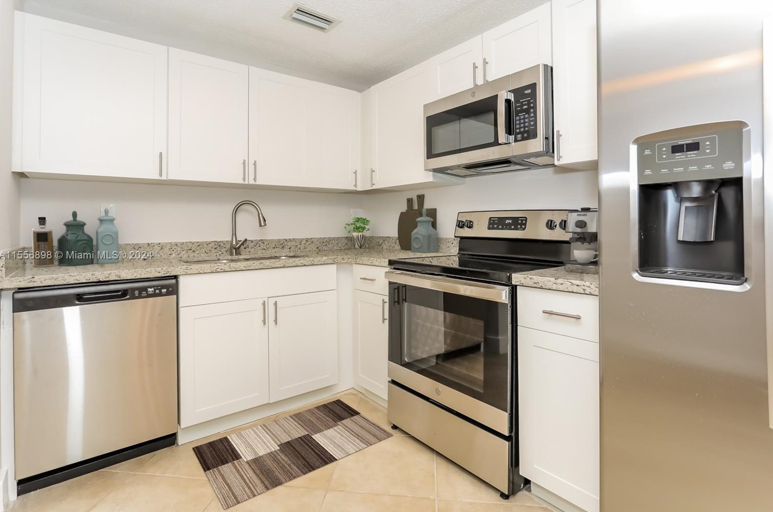 5111 154th Ave, Miami FL  33185-4512 exterior