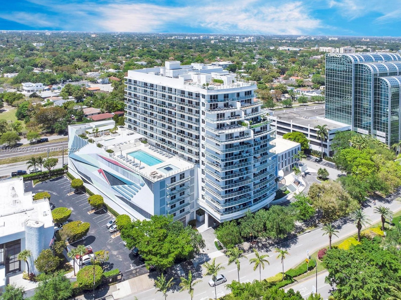 4250 Biscayne Blvd, Miami FL  33137-3210 exterior