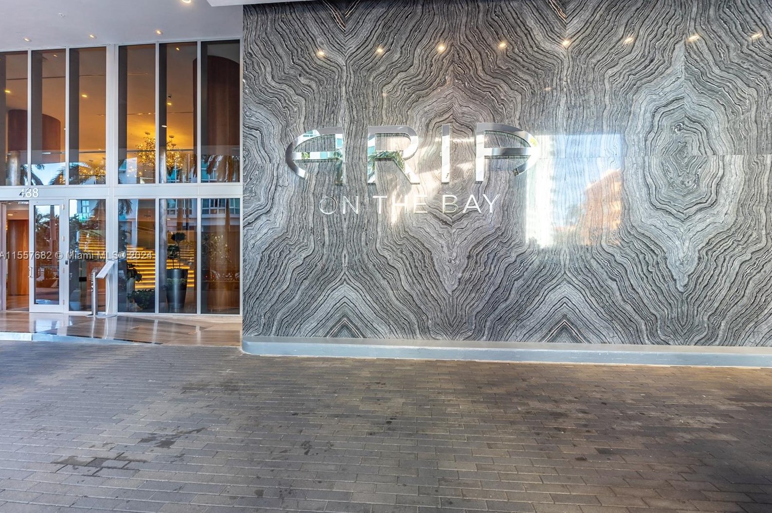 488 18th St, Miami FL  33132 exterior