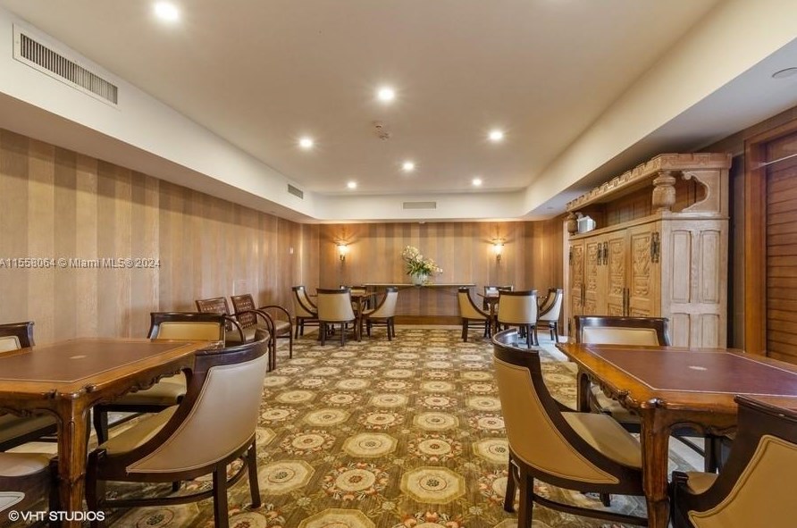 19707 Turnberry Way, Miami FL 33180-2797 exterior