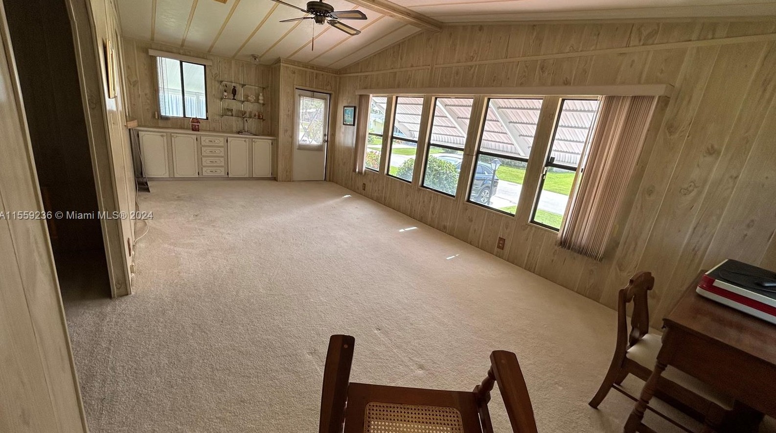 8240 Cinnamon Ct, Fort Pierce FL 34952-3301 exterior