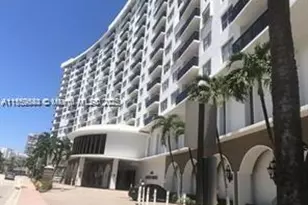 6039 Collins Ave, Miami Beach, FL 33140 - Photo 1