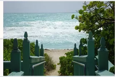 5401 Collins Ave #209, Miami Beach, FL 33140 - Photo 15