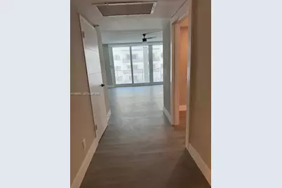 5401 Collins Ave #209, Miami Beach, FL 33140 - Photo 17