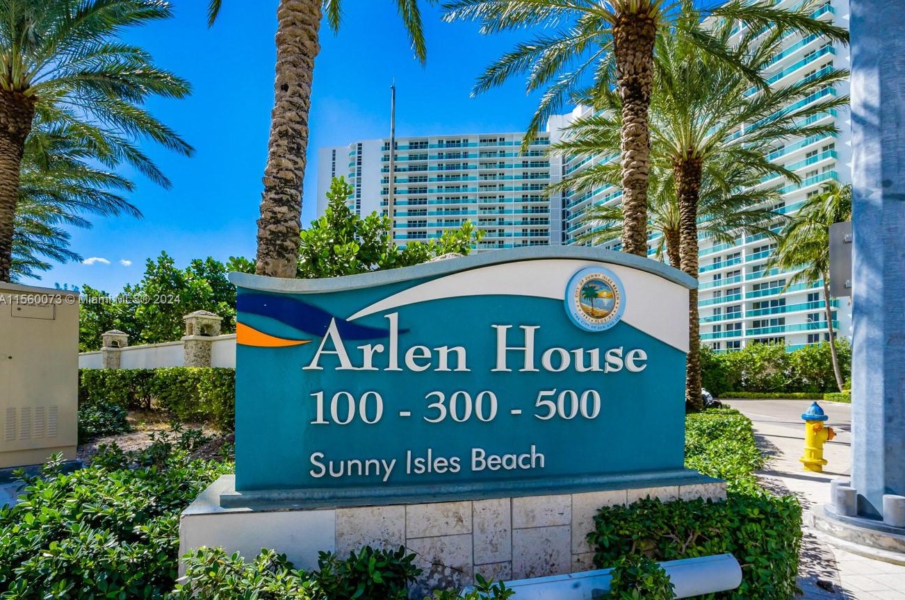 100 Bayview Dr, Miami FL  33160-4772 exterior