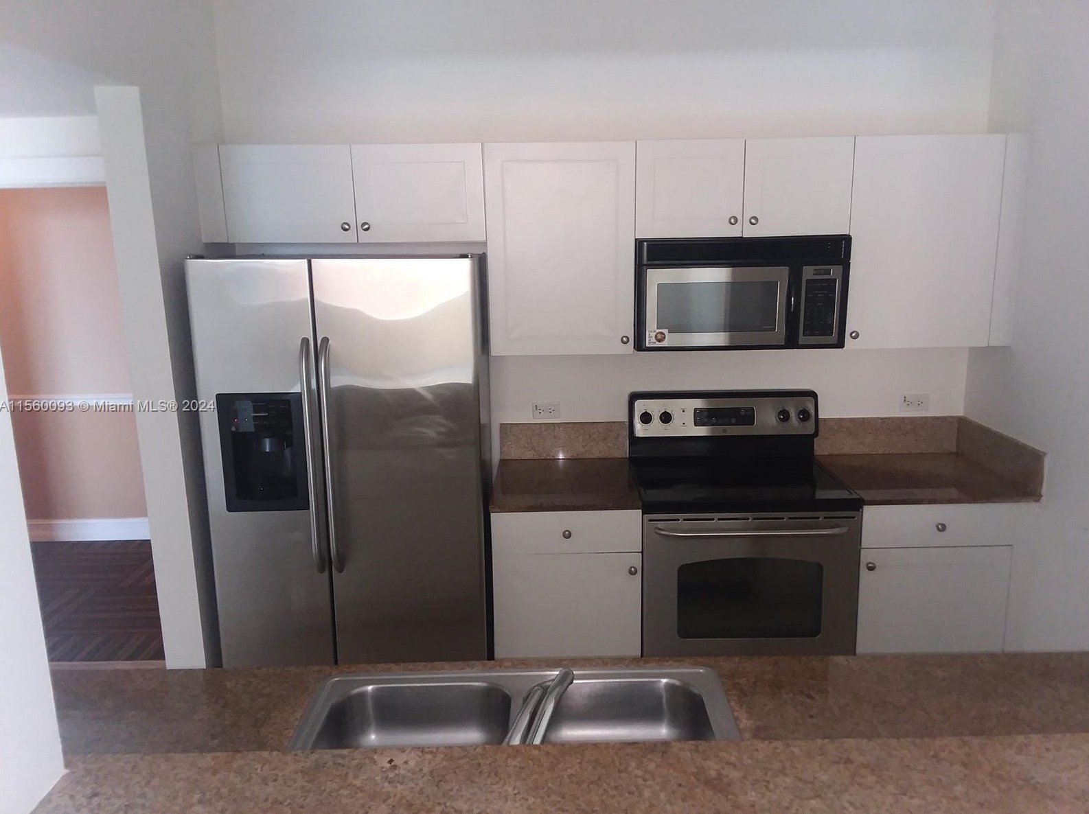 117 42nd Ave, Miami FL 33126-5432 exterior