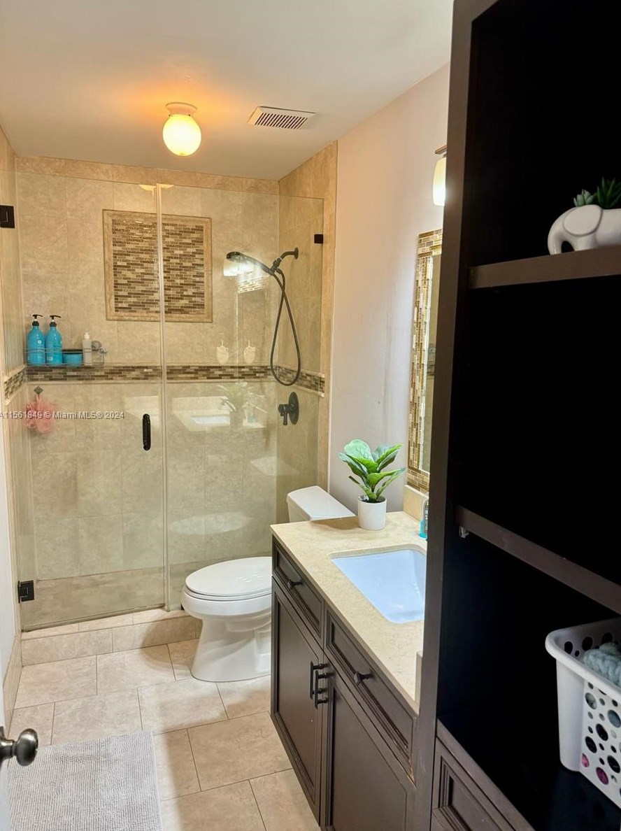 14911 42 Ter, Miami FL 33185-3825 exterior