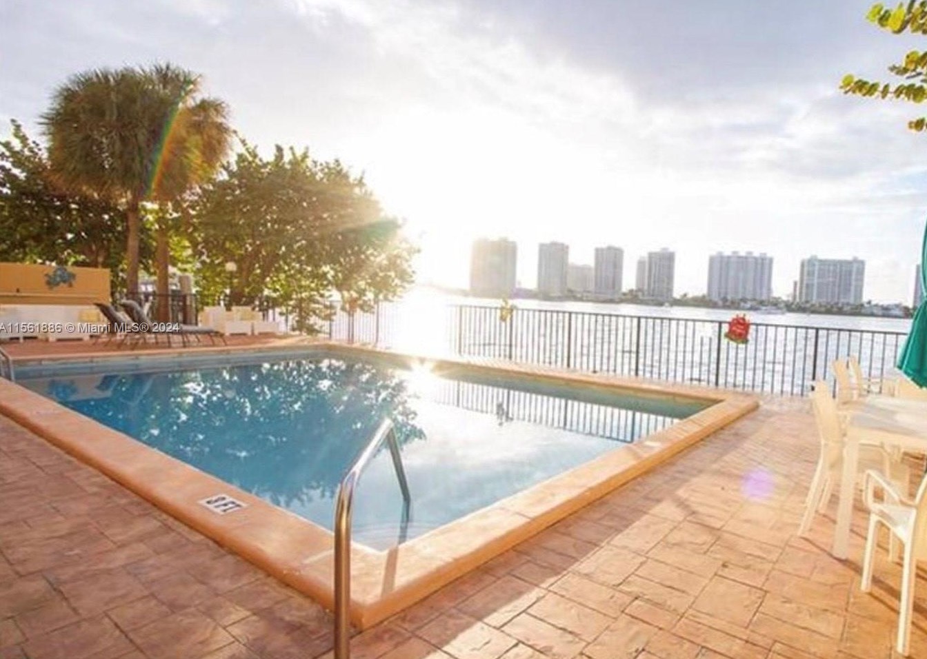 17878 Bay Rd, Miami Beach FL  33160-4517 exterior