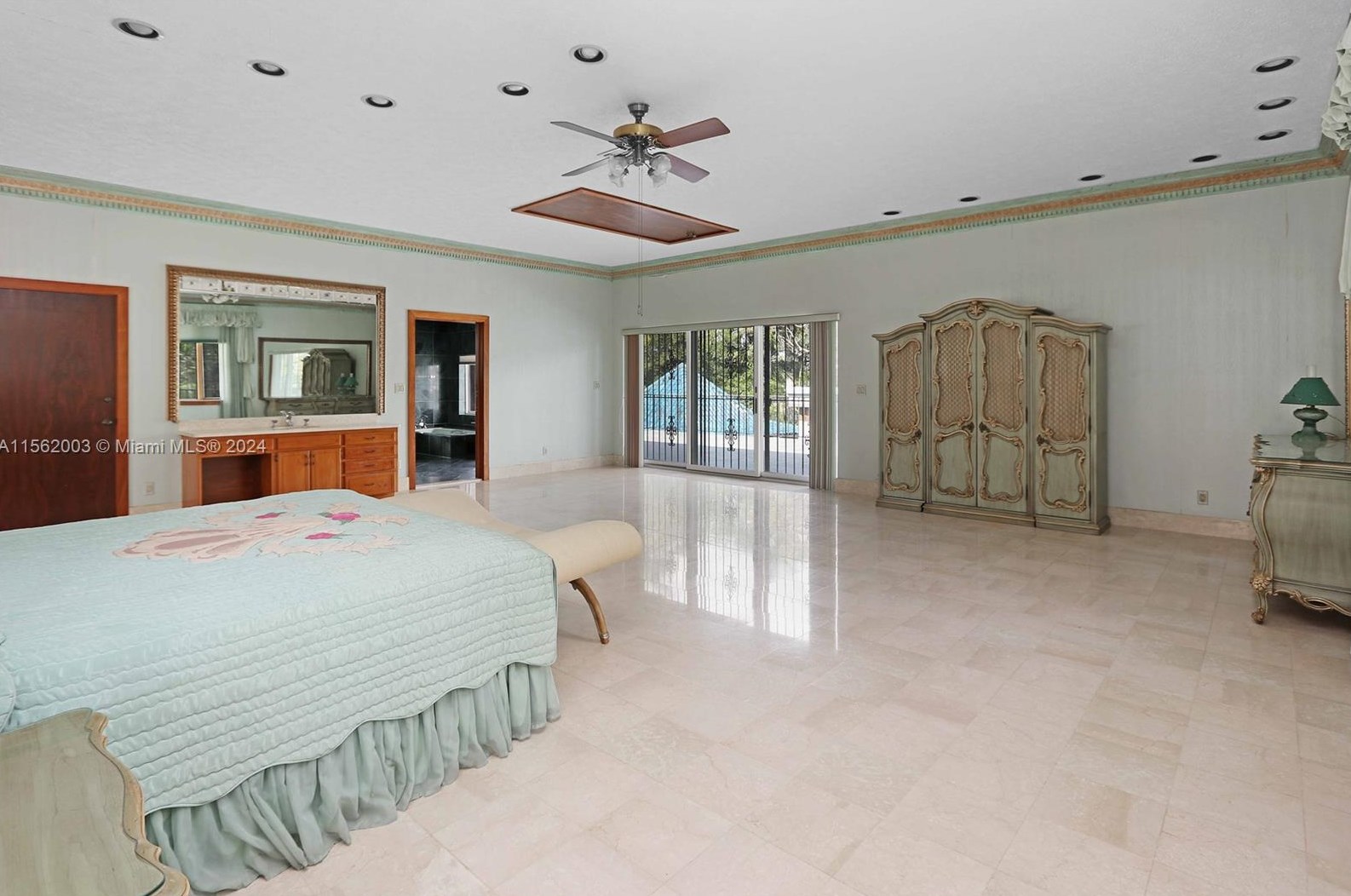 101 21st St, Homestead FL 33035-2074 exterior