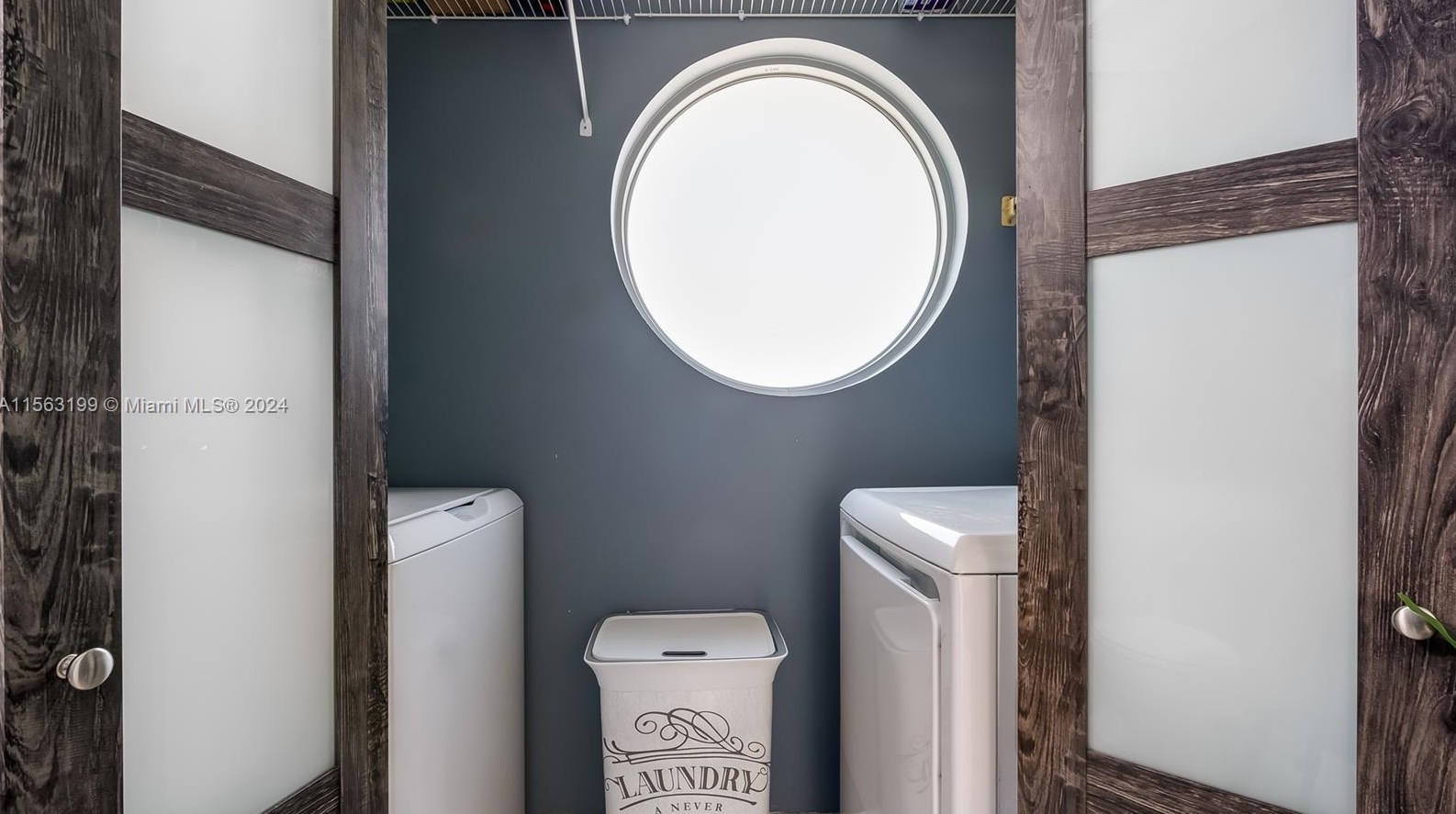 11272 Roundelay Rd, Hollywood FL  33026-1351 exterior