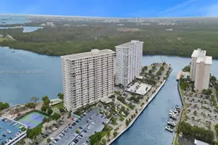 300 Bayview Dr, Sunny Isles Beach, FL 33160 - Photo 75