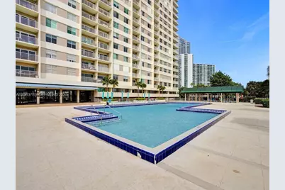 300 Bayview Dr #906, Sunny Isles Beach, FL 33160 - Photo 51