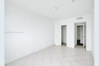 300 Bayview Dr #906, Sunny Isles Beach, FL 33160 - Photo 39