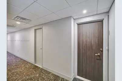 300 Bayview Dr #906, Sunny Isles Beach, FL 33160 - Photo 47