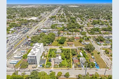 2647 NW 87th St, Miami, FL 33147 - Photo 5